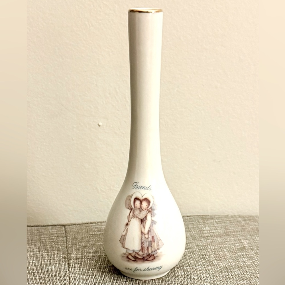 Vintage Holly Hobbie Porcelain Bud Vase Friends Are For Sharing